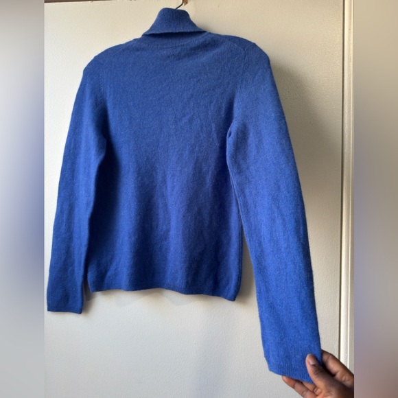 Charter Club Royal Blue Cashmere Sweater - Picture 3 of 14